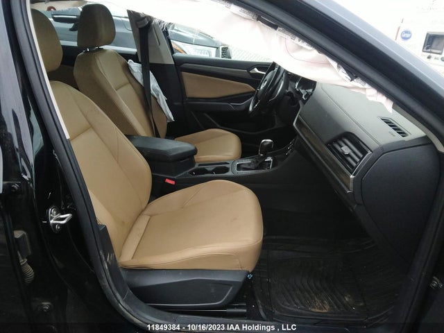 3VWE57BU5KM067142 Volkswagen Jetta Highline