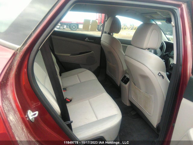 Hyundai TUCSON 2017 KM8J23A46HU357295 Image 8