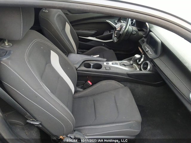 Chevrolet Camaro 1lt 2018 1G1FB1RX1J0173403 Image 5