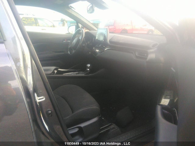 Toyota C-HR 2019 JTNKHMBX2K1043458 Image 5