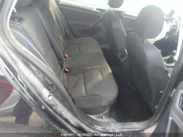 3VW117AU1FM095585 Volkswagen Golf Trendline/highline