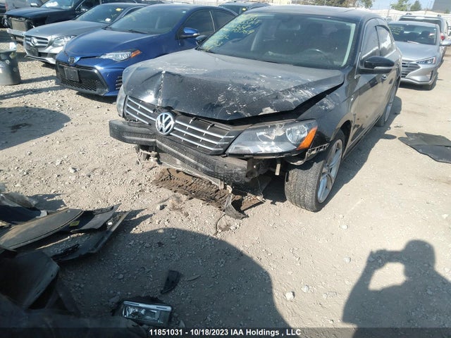 1VWBN7A36EC114258 Volkswagen Passat Comfortline