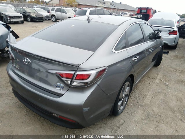 Hyundai SONATA HYBRID 2017 KMHE54L28HA075137 Image 4