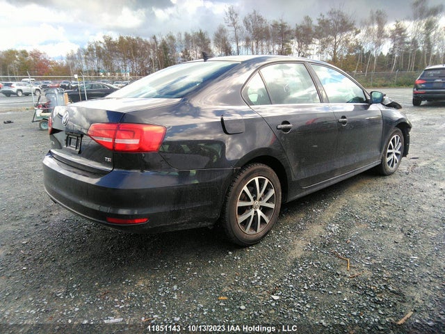 3VWD07AJ8FM242801 Volkswagen Jetta Sedan Comfortline/trendline+