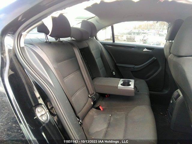 3VWD07AJ8FM242801 Volkswagen Jetta Sedan Comfortline/trendline+