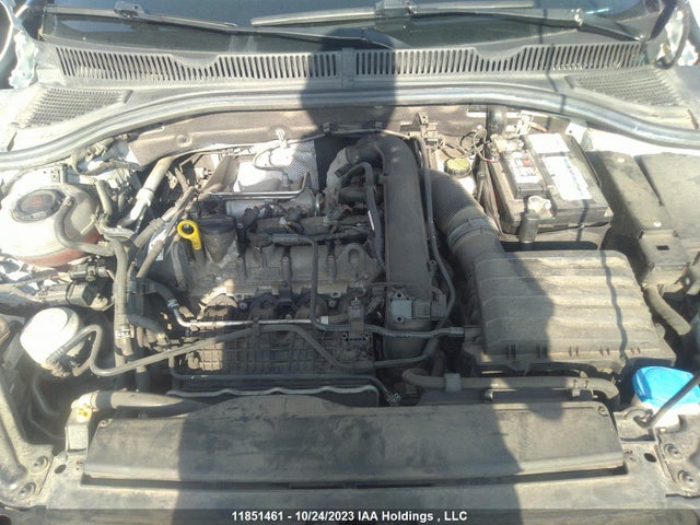 3VWC57BU0KM058713 Volkswagen Jetta Comfortline
