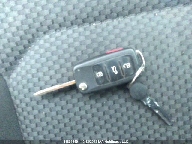1VWAS7A37FC036658 Volkswagen Passat Trendline