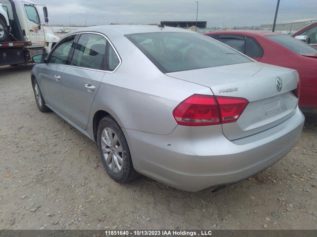 1VWAS7A37FC036658 Volkswagen Passat Trendline