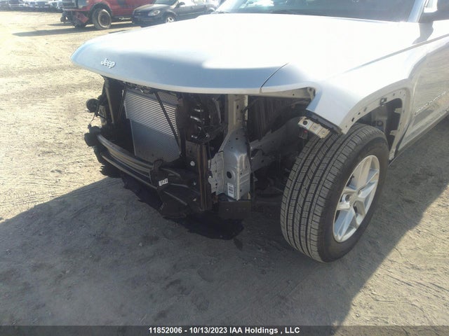 1C4RJKAG2P8866208 Jeep Grand Cherokee L Laredo