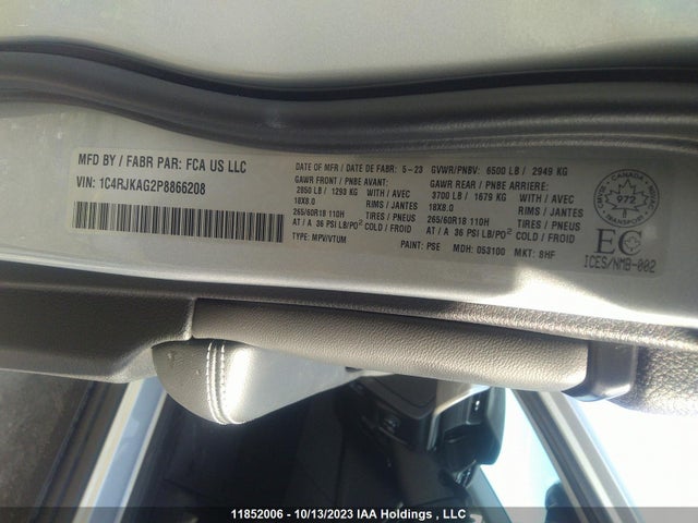 1C4RJKAG2P8866208 Jeep Grand Cherokee L Laredo