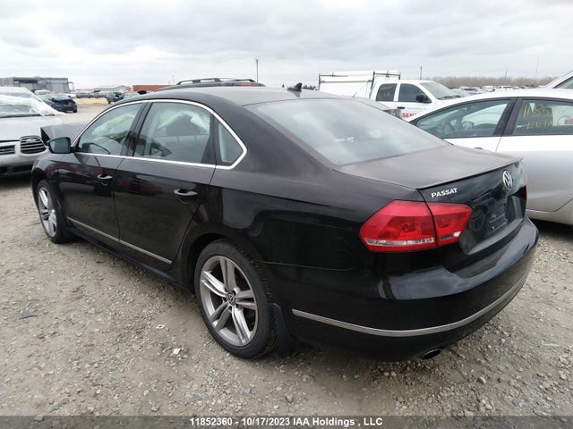 1VWCS7A31FC029939 Volkswagen Passat Highline