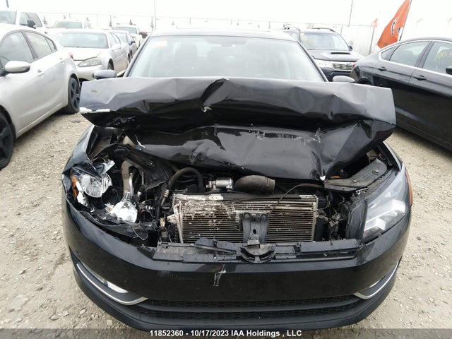 1VWCS7A31FC029939 Volkswagen Passat Highline