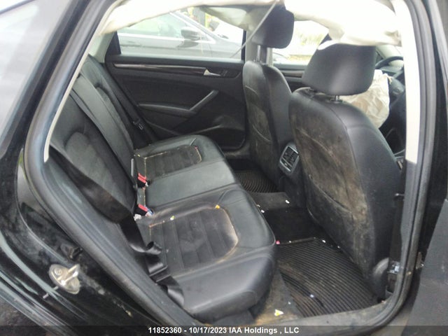 1VWCS7A31FC029939 Volkswagen Passat Highline