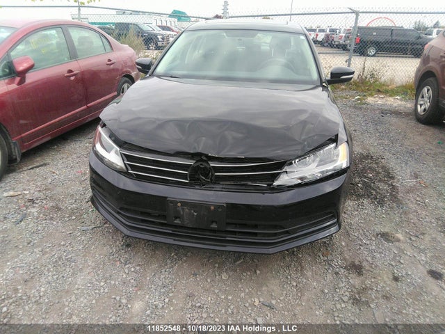 3VW167AJ4GM275264 Volkswagen Jetta