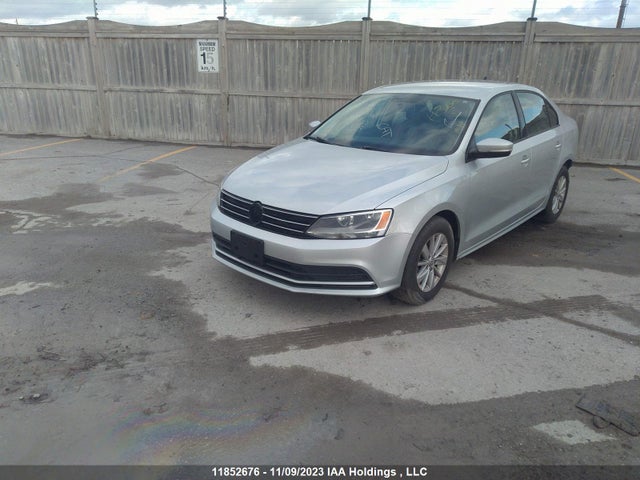 3VWD07AJ4FM339333 Volkswagen Jetta Sedan Comfortline/trendline+