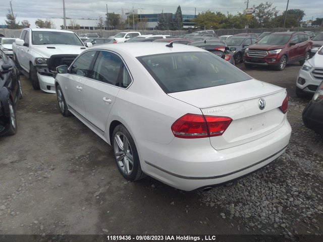 1VWCS7A3XEC089443 Volkswagen Passat Highline