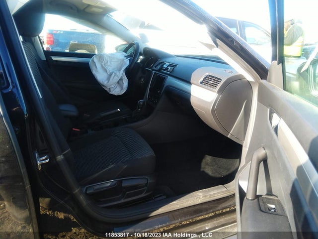 Volkswagen Passat Trendline+ 2018 1VWAA7A32JC017267 Image 5