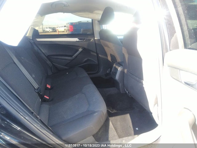 Volkswagen Passat Trendline+ 2018 1VWAA7A32JC017267 Image 8