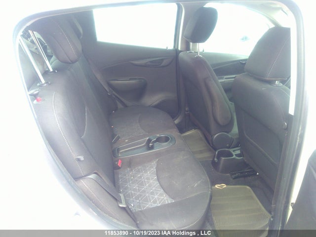 Chevrolet Spark 2019 KL8CD6SA7KC772452 Image 8