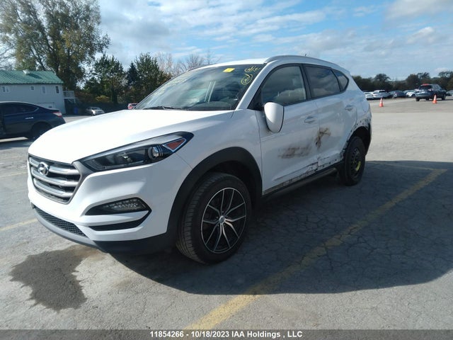 Hyundai TUCSON 2016 KM8J3CA25GU233383 Image 2
