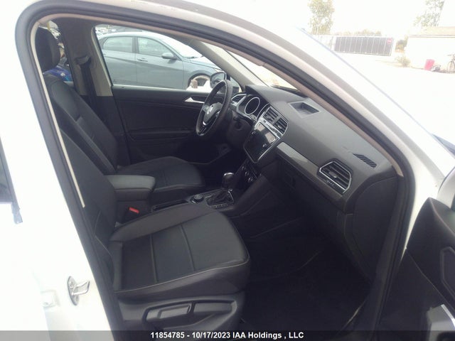 3VV2B7AX6MM141621 Volkswagen Tiguan Comfortline/united