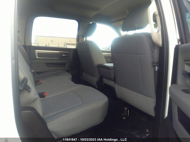 1C6RR7TT2KS619175 RAM 1500 Classic Slt