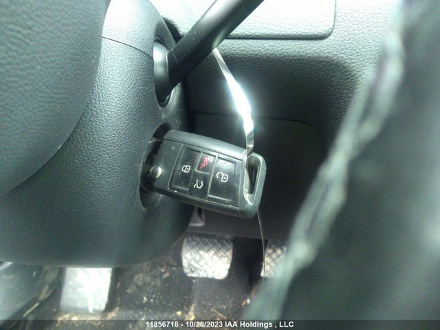3VWG17AU0JM278768 Volkswagen Golf Trendline/comfortline