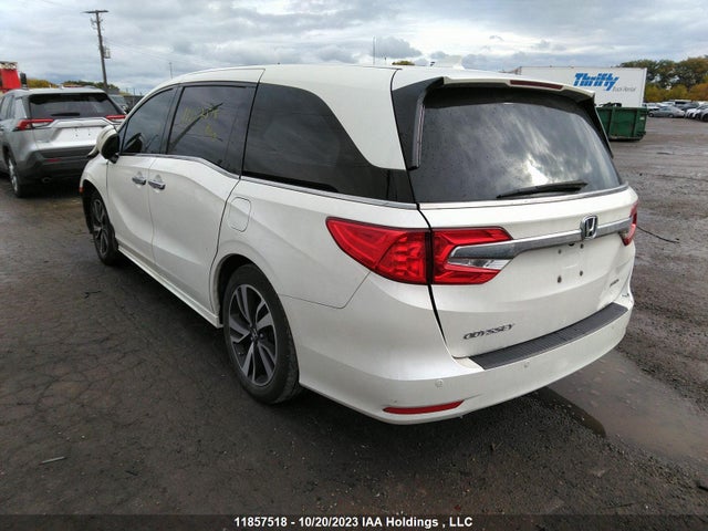 Honda Odyssey Touring 2018 5FNRL6H84JB506445 Image 3