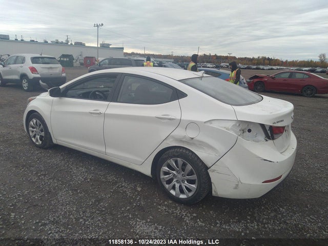 Hyundai ELANTRA GL 2014 5NPDH4AE6EH477912 Image 3