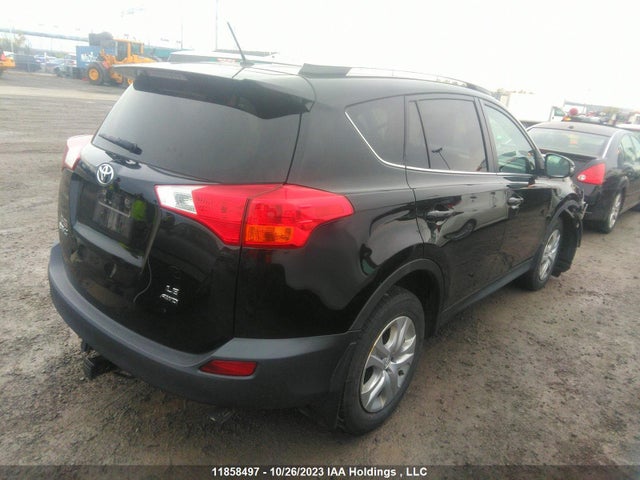 Toyota RAV4 LE 2015 2T3BFREV7FW364999 Image 4
