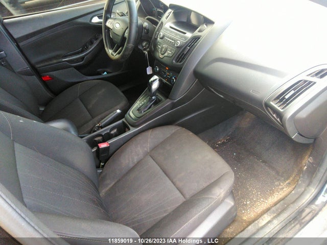 Ford FOCUS SE 2016 1FADP3F25GL342047 Image 5