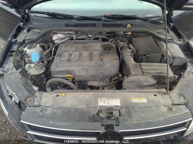 3VWDA7AJ6FM336561 Volkswagen Jetta Sedan Comfortline