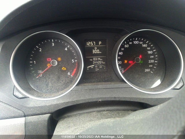 3VWDA7AJ6FM336561 Volkswagen Jetta Sedan Comfortline