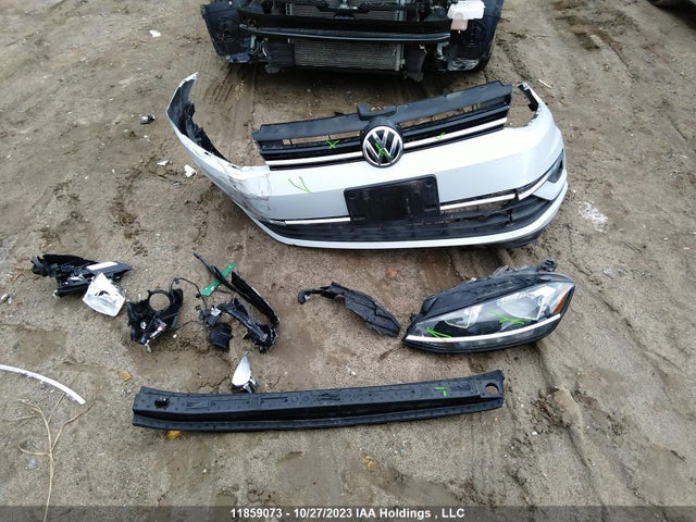 3VWG17AUXJM263078 Volkswagen Golf Trendline/comfortline