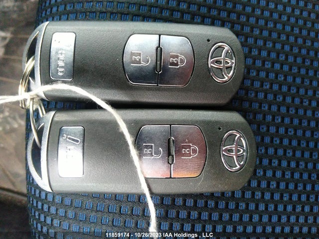 Toyota YARIS HATCHBACK 2020 3MYDLBJVXLY715443 Image 11