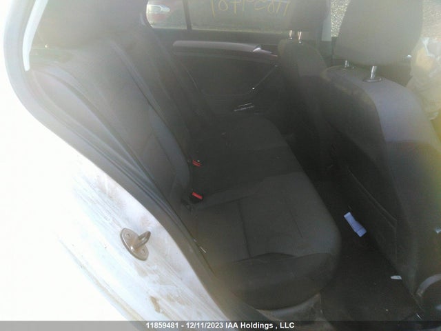 3VW217AUXGM047458 Volkswagen Golf Trendline/highline