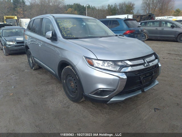 JA4AZ2A38HZ607389 Mitsubishi Outlander Es