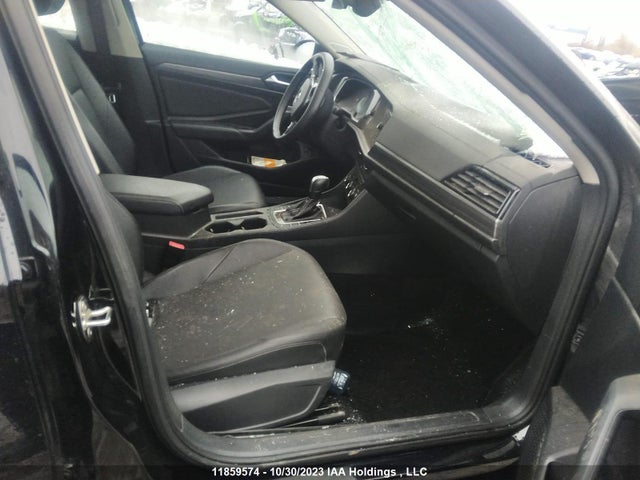 3VWE57BU9MM062318 Volkswagen Jetta Highline