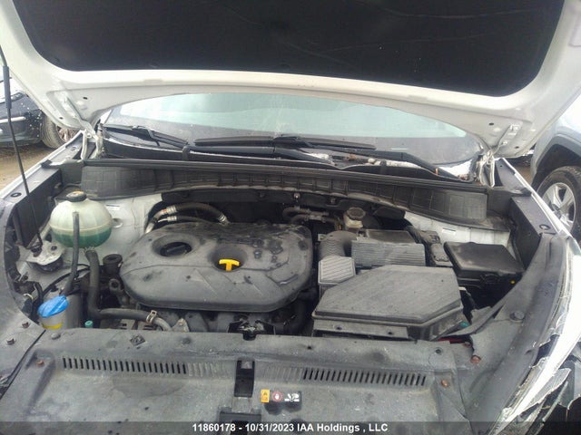 Hyundai TUCSON 2016 KM8J23A45GU108176 Image 10