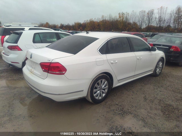 1VWAN7A36EC003706 Volkswagen Passat Trendline