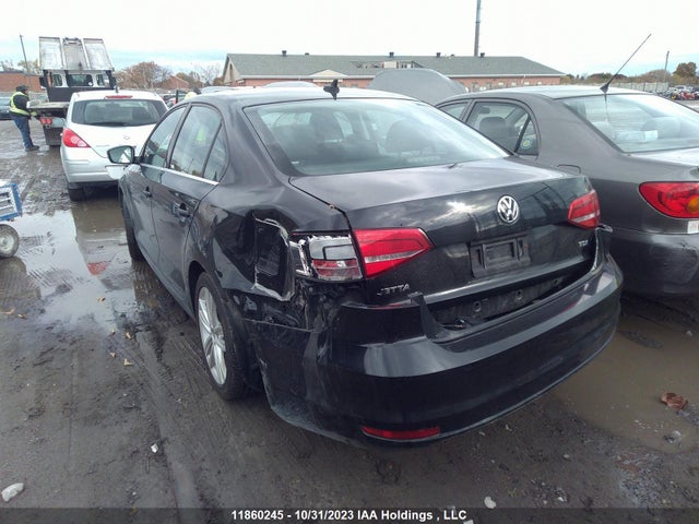 3VWLA7AJ2FM279819 Volkswagen Jetta Sedan Highline