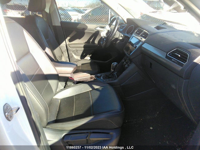 3VV2B7AX9JM012137 Volkswagen Tiguan Comfortline