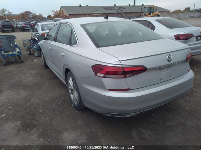 1VWBA7A3XMC013895 Volkswagen Passat Highline
