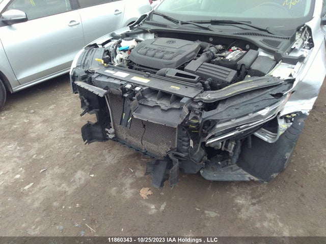 1VWBA7A3XMC013895 Volkswagen Passat Highline
