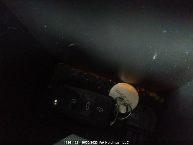 3VWLL7AJ2EM337176 Volkswagen Jetta Sedan Highline