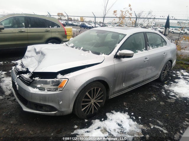 3VWLL7AJ2EM337176 Volkswagen Jetta Sedan Highline