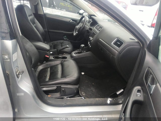 3VWLL7AJ2EM337176 Volkswagen Jetta Sedan Highline