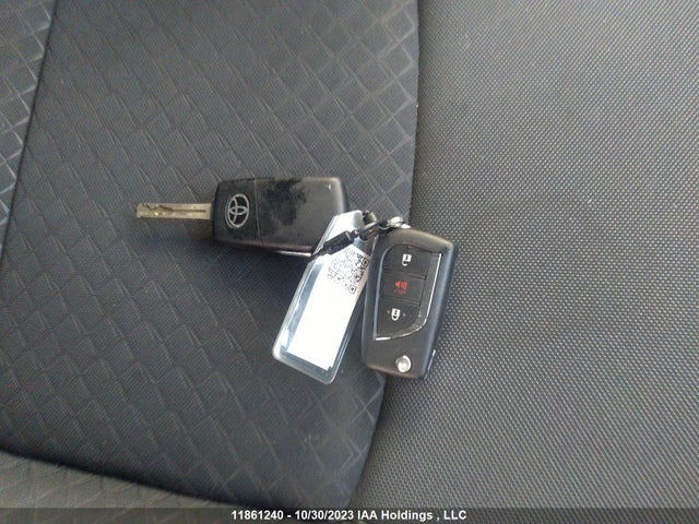 Toyota C-HR 2022 JTNKHMBX3N1130595 Image 11
