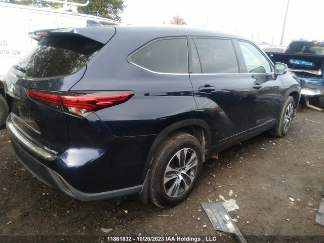 Toyota Highlander Xle 2022 5TDGZRBH9NS253396 Image 4