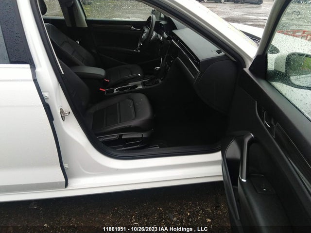 1VWBA7A36MC007219 Volkswagen Passat Highline